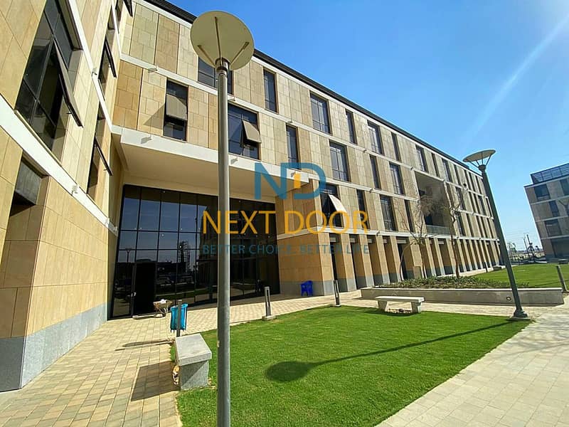 8 68ecb2bce4e14_Westown. jpg