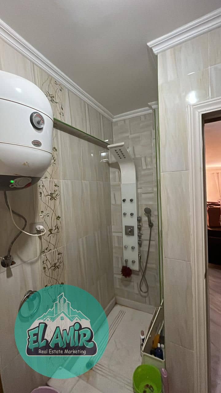 8 40735c22-696b-445f-9efe-2eebf3b3e2d9. jpg