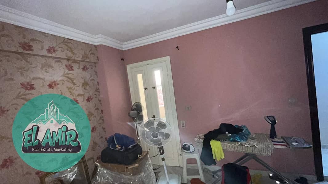 9 5844234c-6b00-402d-ad46-681070f746be. jpg