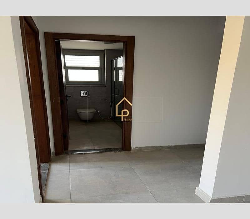 6 WhatsApp Image 2025-09-24 at 4.53. 13 PM (2). jpg