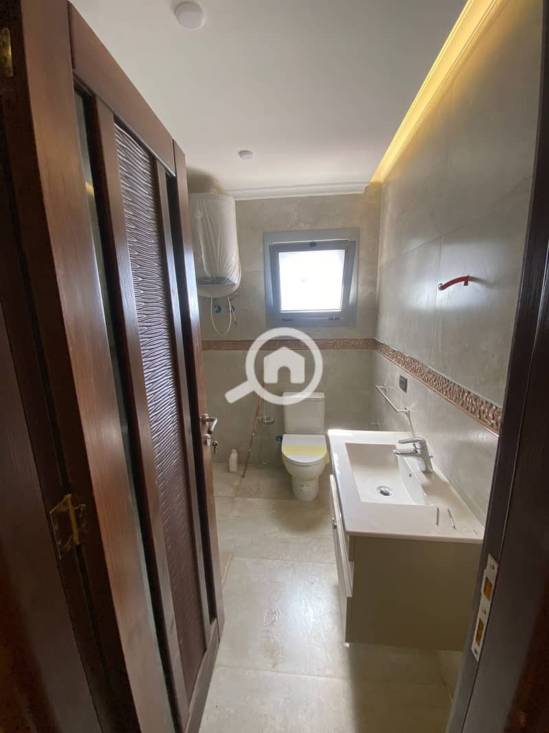 7 7f2218a3-c152-48ed-bb68-1356eef10cfd. jpeg