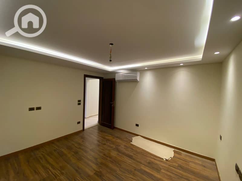 8 9d1e508e-b2d7-48ac-9a8a-59d94f7f72bb. jpeg