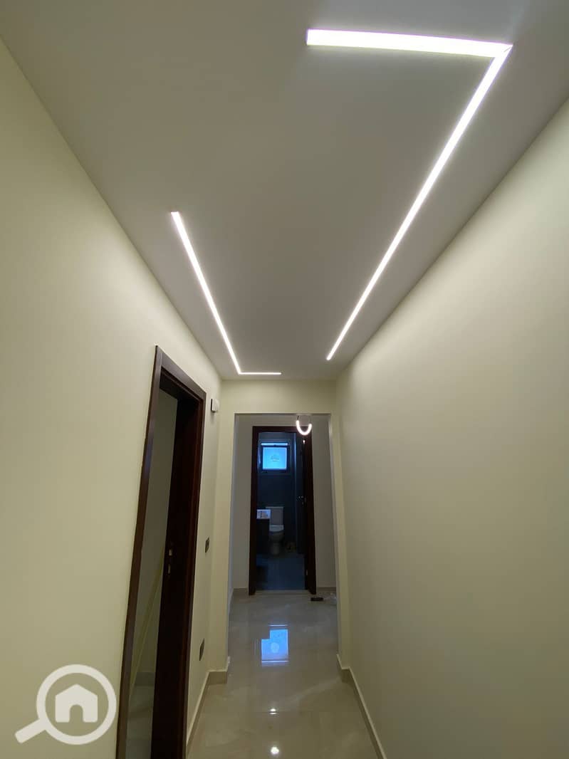 13 4a2f160c-eff1-43a8-8366-f5b4bfe42cd8. jpeg