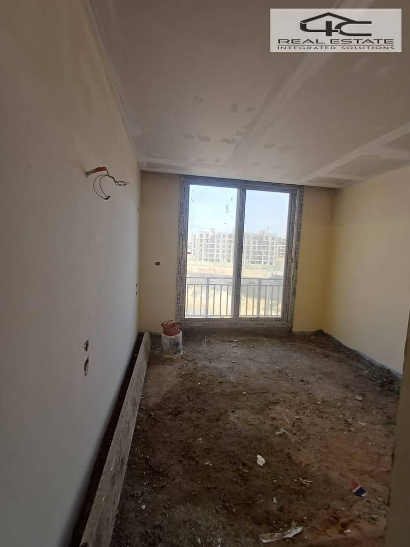 5 WhatsApp Image 2025-11-12 at 10.05. 59 PM (1). jpeg