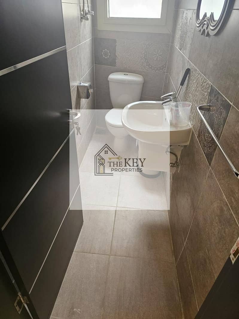 3 WhatsApp Image 2025-11-13 at 16.54. 14_94daa5ee. jpg