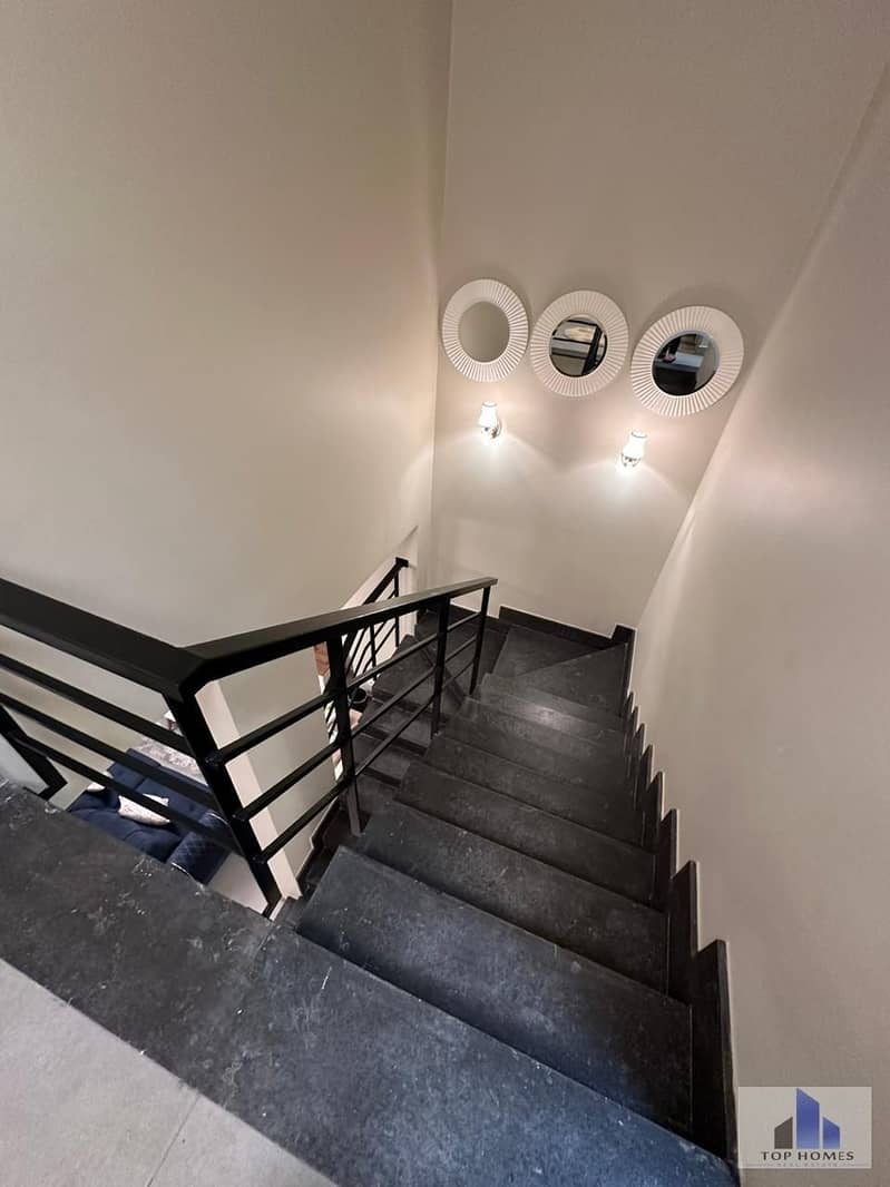 8 WhatsApp Image 2025-11-12 at 4.22. 37 PM. jpeg