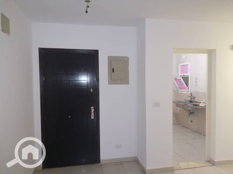 2 7eba9a14-bd49-4485-b0c4-e8aec8a81cfb. jpg