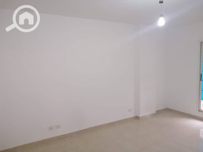 4 75fa8edc-2f05-4b52-bbe5-63db5d27d091. jpg