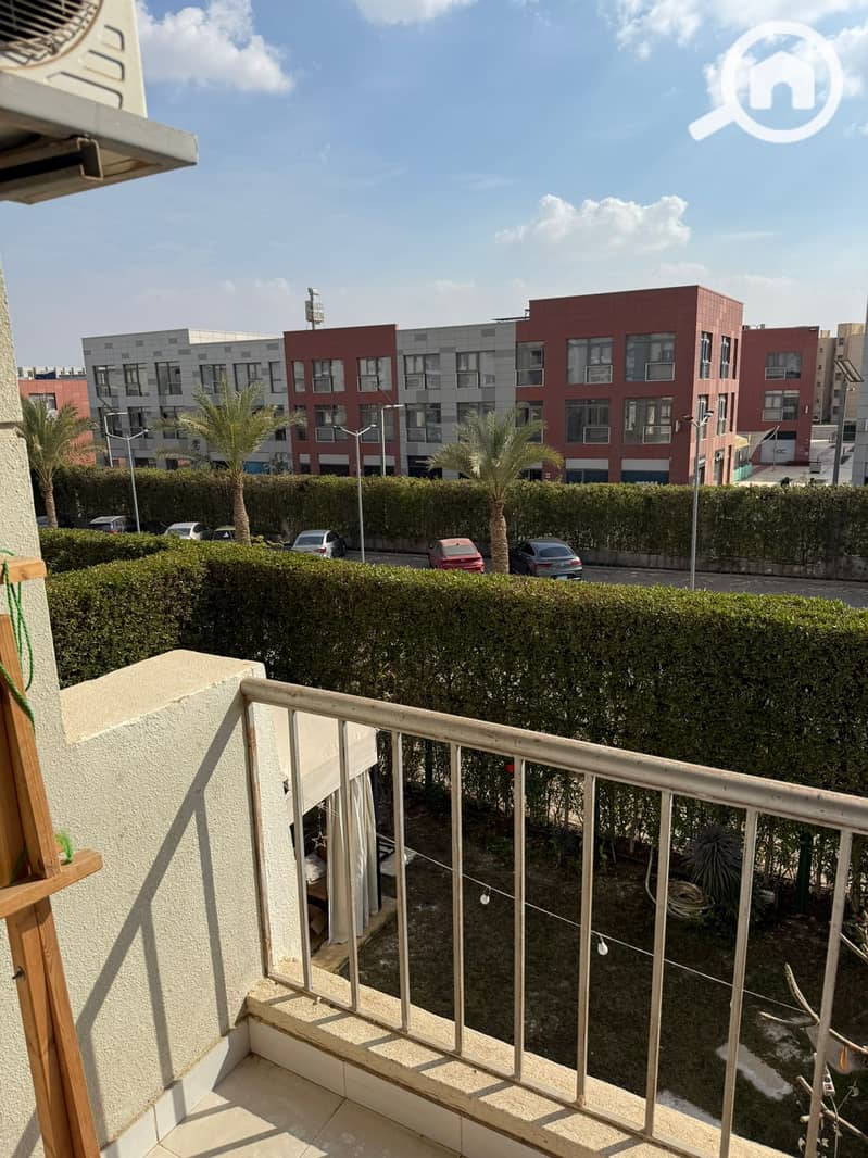 3 0d1044a6-15fc-44ea-99b8-8e201d326cf4. jpg