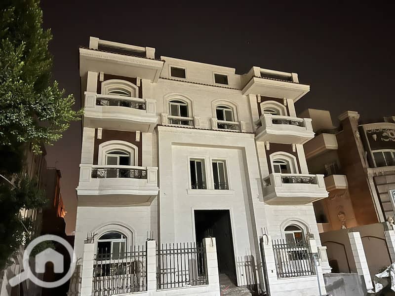 4 f6166a58-da27-4232-bc43-1d94ffde9d2c. jpg