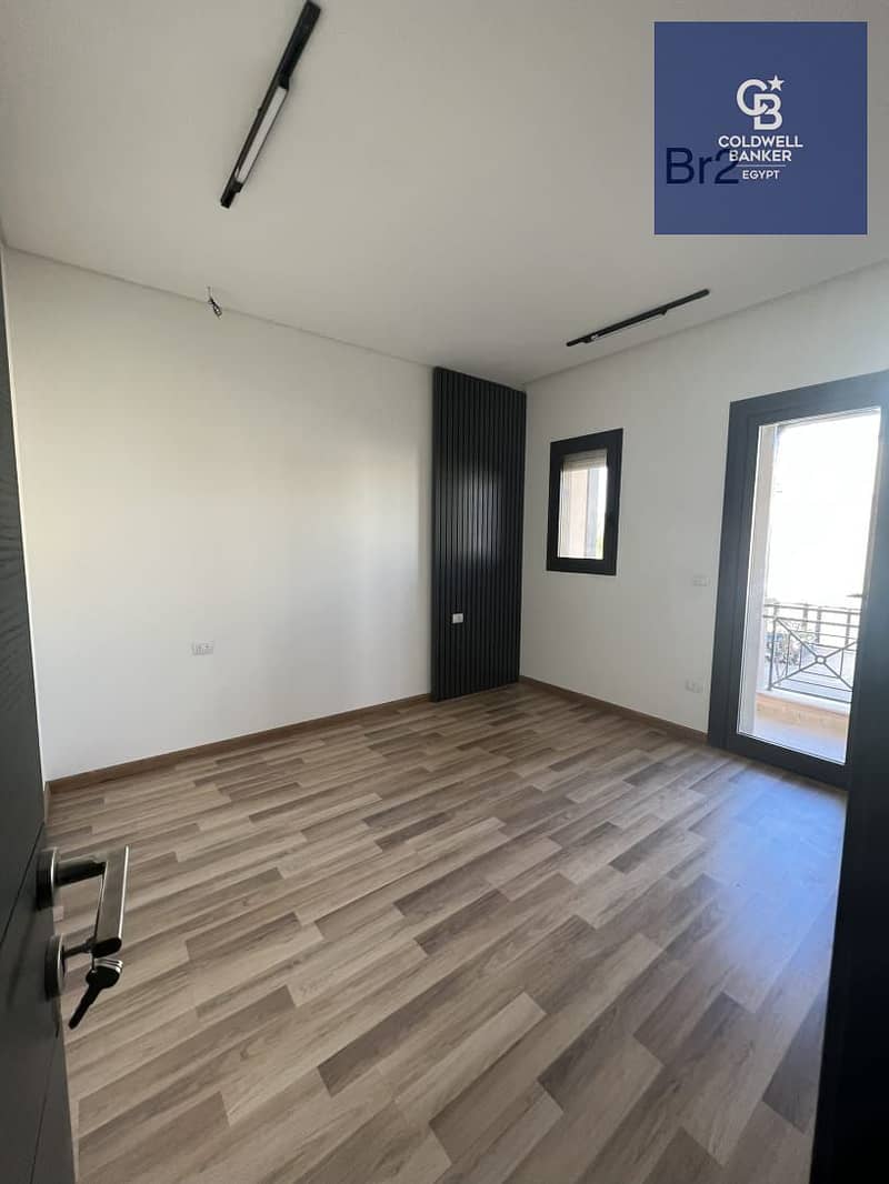 7 cea845d6-4d0d-4105-a44c-ad2823c3b31f. jpeg