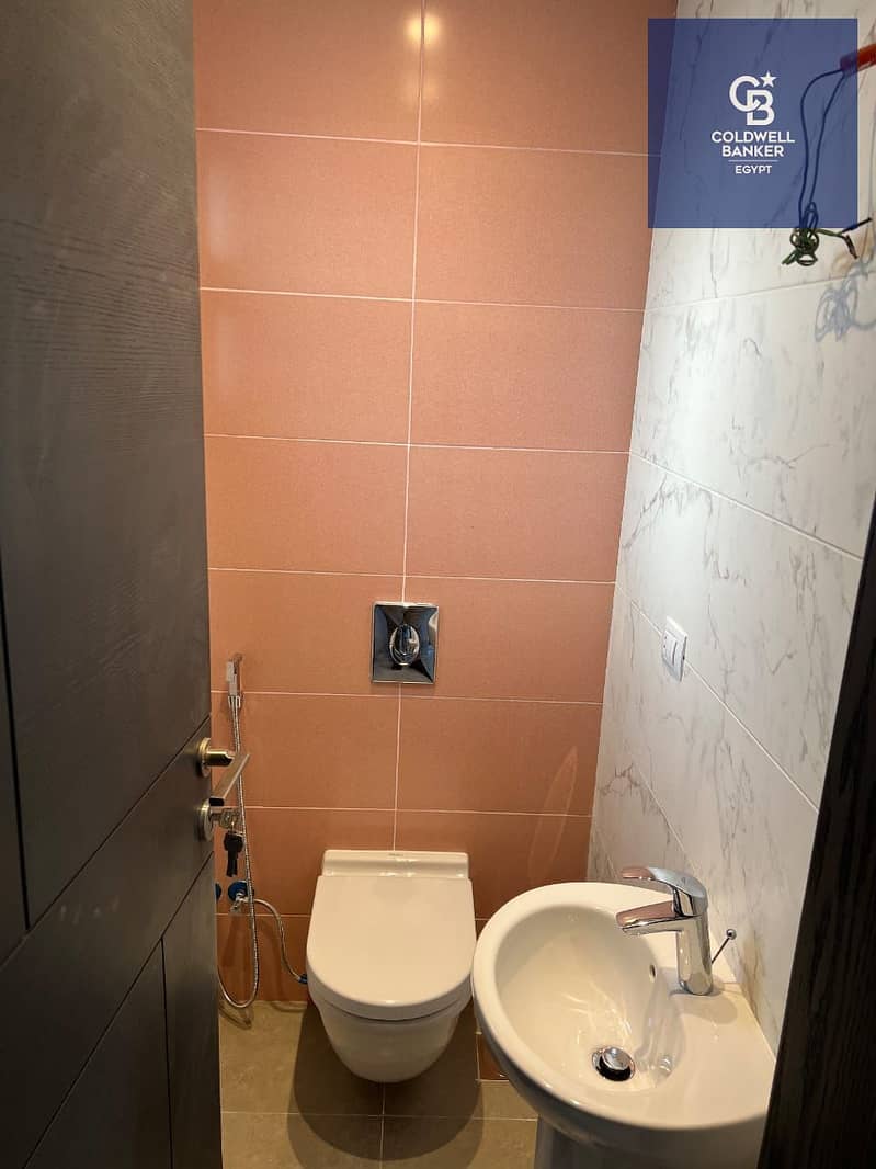 13 cfcd36ba-8c62-4040-b38f-868f1d1d8df1. jpeg