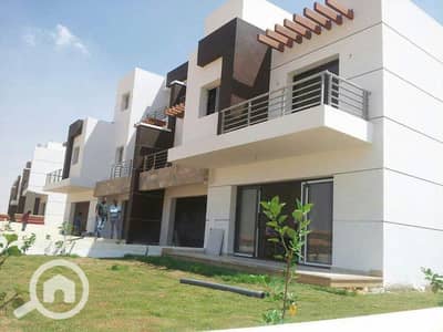 فیلا 3 غرف نوم للبيع في القاهرة الجديدة، القاهرة - 405e43a1-a6d0-43dd-8db2-fe7b4b9a99cc. jpg