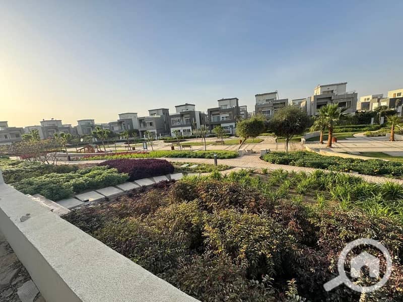 2 756a4546-f5f4-472d-b7ec-850061b2ea2e. jpg