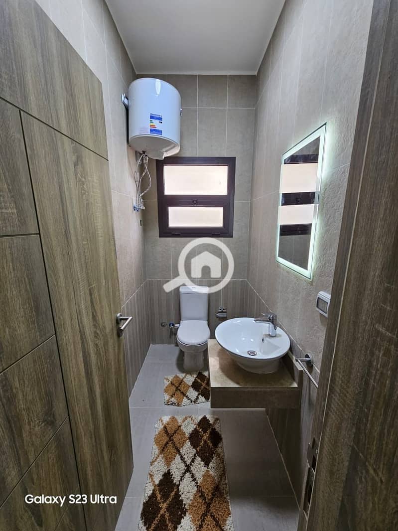 11 WhatsApp Image 2025-11-12 at 1.08. 20 PM (2). jpeg