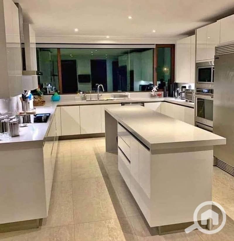 4 555977563_122132738834926977_1917223899809957479_n. jpg