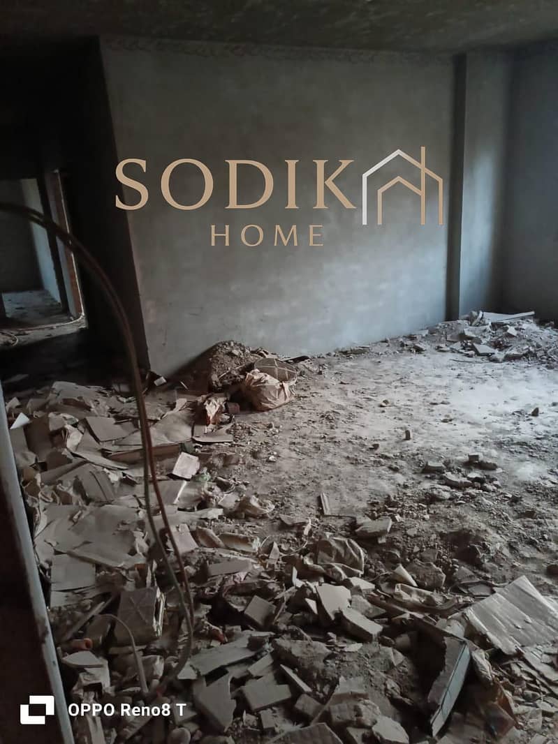 5 af86ba39-7c3b-46d3-9de7-39c375ef472c. jpg