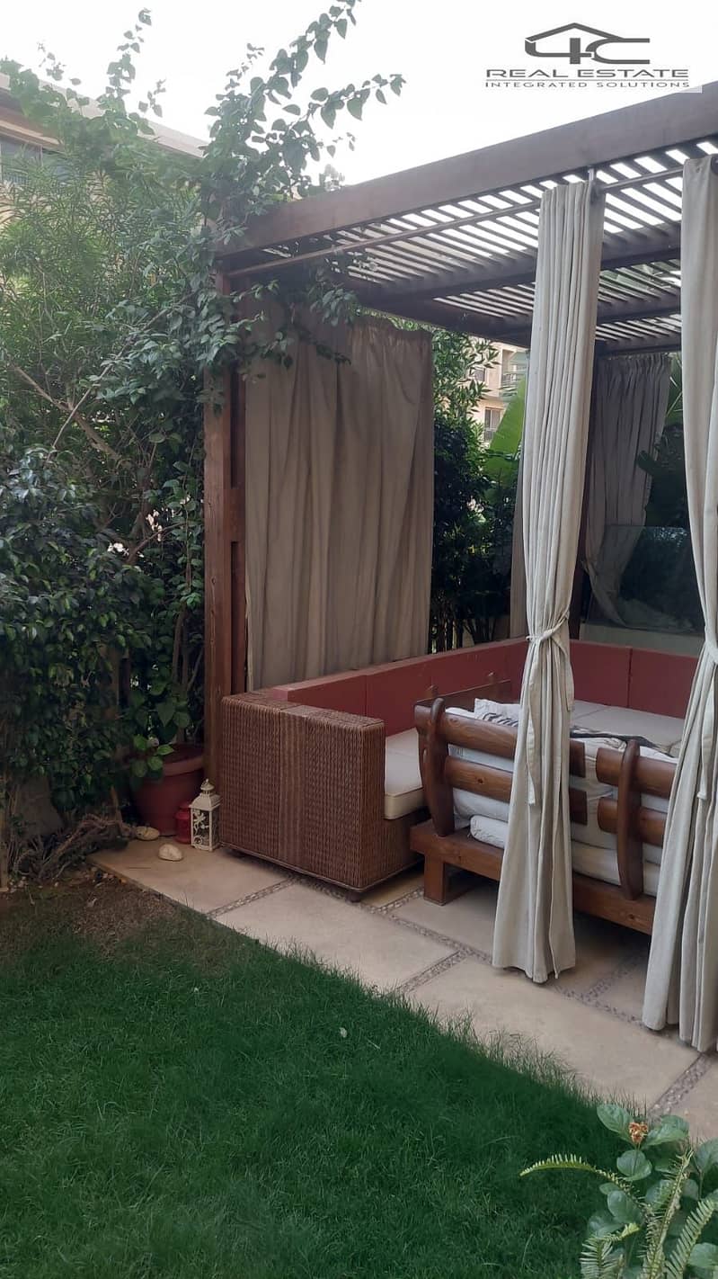 4 WhatsApp Image 2025-10-15 at 14.10. 28 (1). jpeg