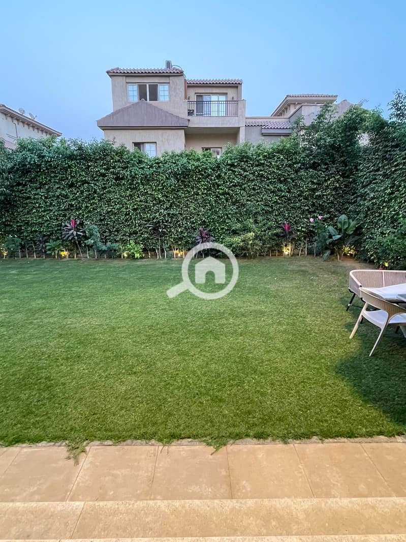 2 8346f1db-90b2-470c-b61f-9b07c5d3d016. jpg