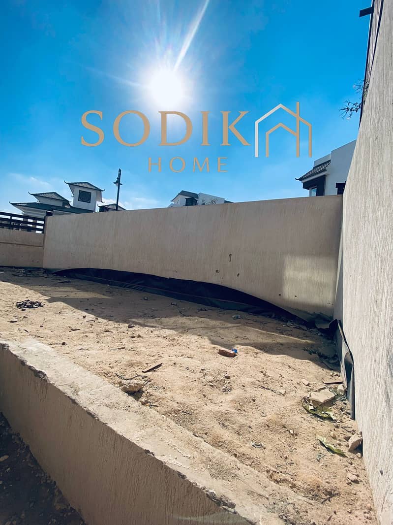 17 WhatsApp Image 2025-10-14 at 3.53. 01 PM (2). jpeg