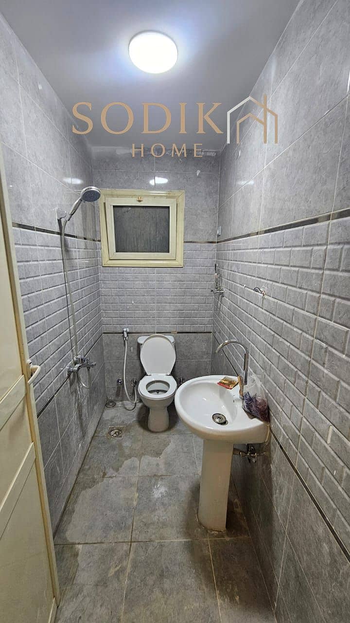 4 WhatsApp Image 2025-10-31 at 2.47. 31 PM. jpeg