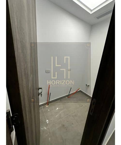 7 WhatsApp Image 2025-11-13 at 12.14. 38 PM (1). jpg