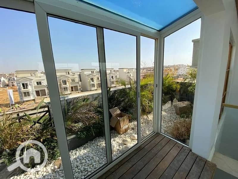 4 WhatsApp Image 2025-11-06 at 11.28. 43 AM (2). jpeg