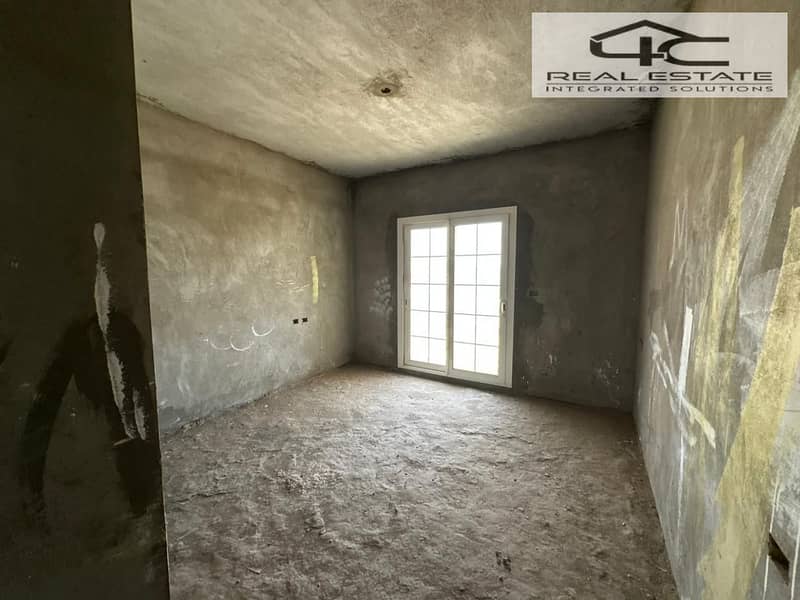 6 WhatsApp Image 2025-11-13 at 3.20. 43 PM. jpeg