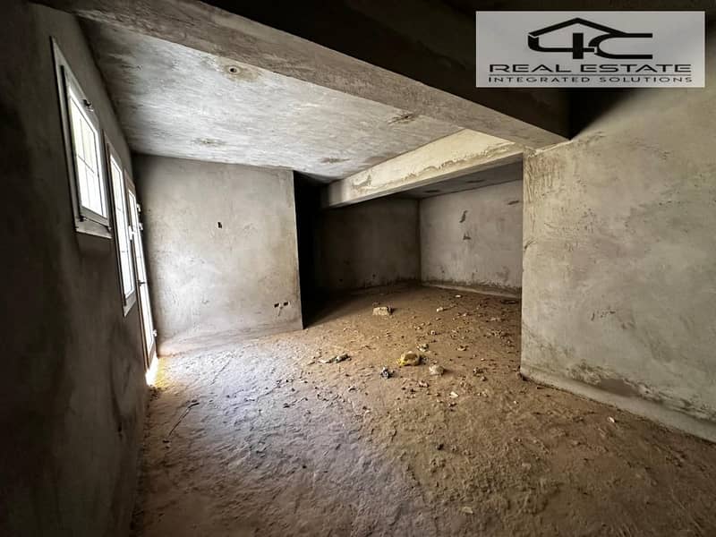 12 WhatsApp Image 2025-11-13 at 3.20. 11 PM. jpeg