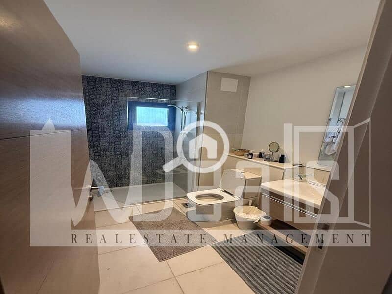 8 WhatsApp Image 2025-11-12 at 18.43. 59 (1). jpeg