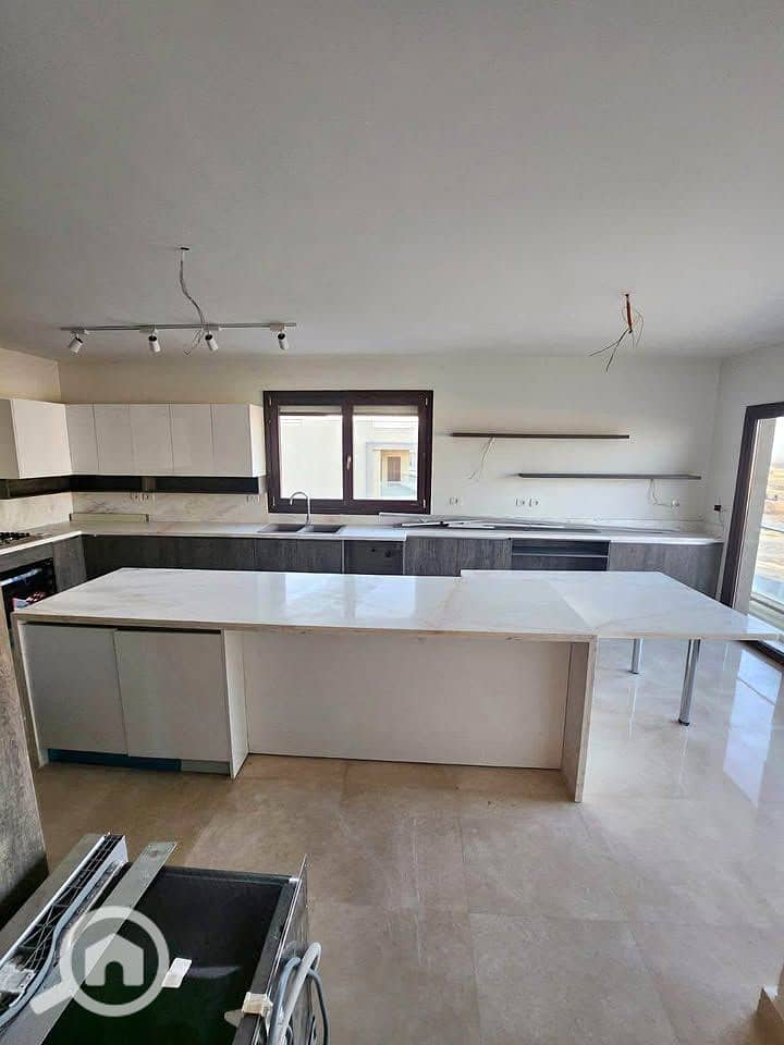 7 504103380_1002243491711342_6414444240753233861_n. jpg