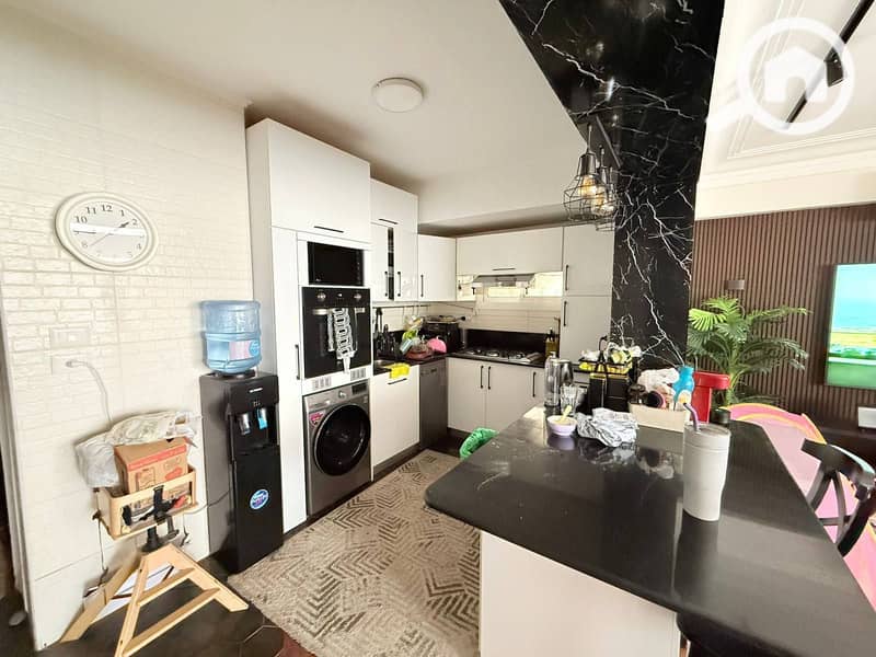 4 581216587_3291875010965260_3531000239662547382_n. jpg