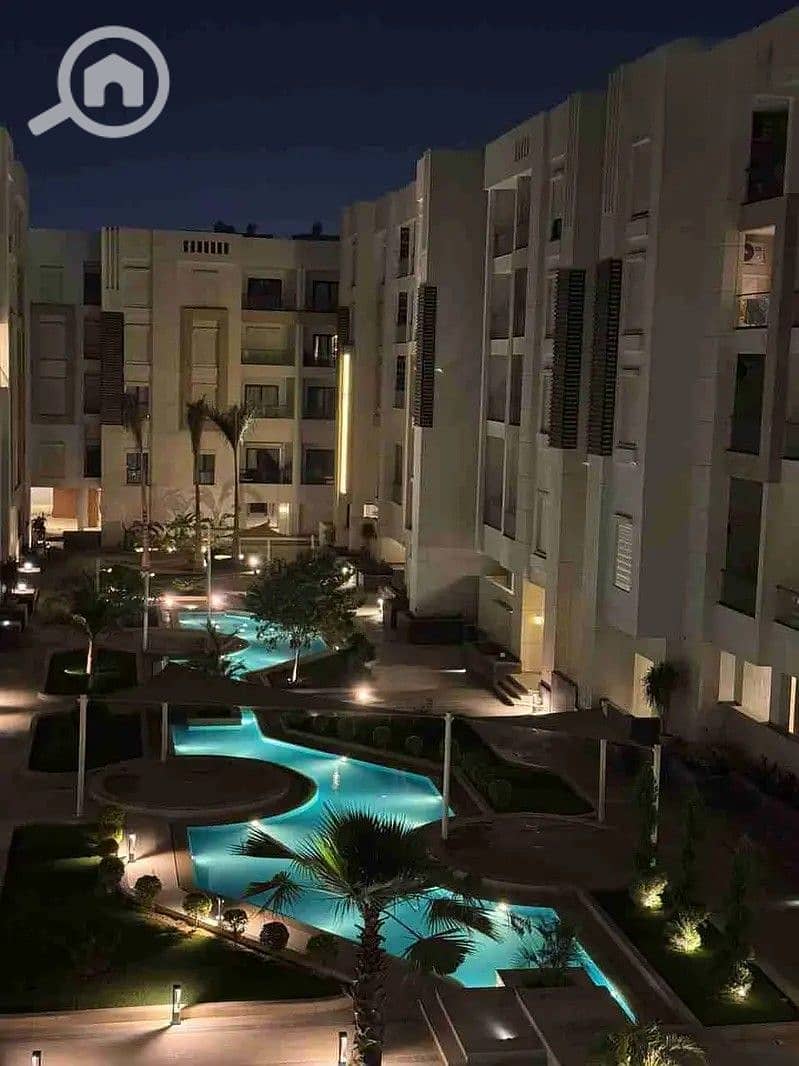 10 32749001-800x600. jpg