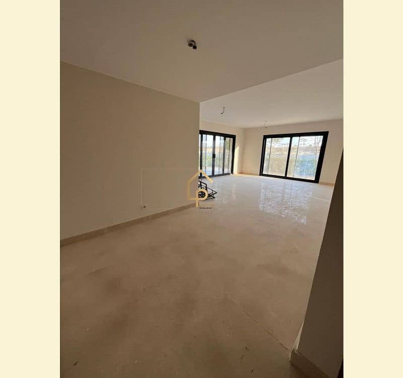 4 554679497_2967649746764038_3804810552852362616_n. jpg