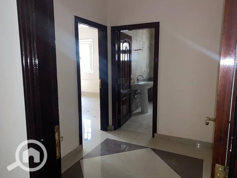 7 99c3c952-ae21-4fed-9d2a-19537c0eafd9. jpg