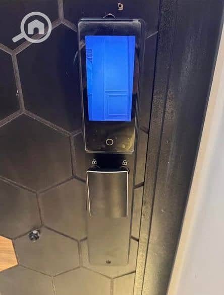 4 c20001b8-db15-4597-9371-de5ccc33c5db. jpg