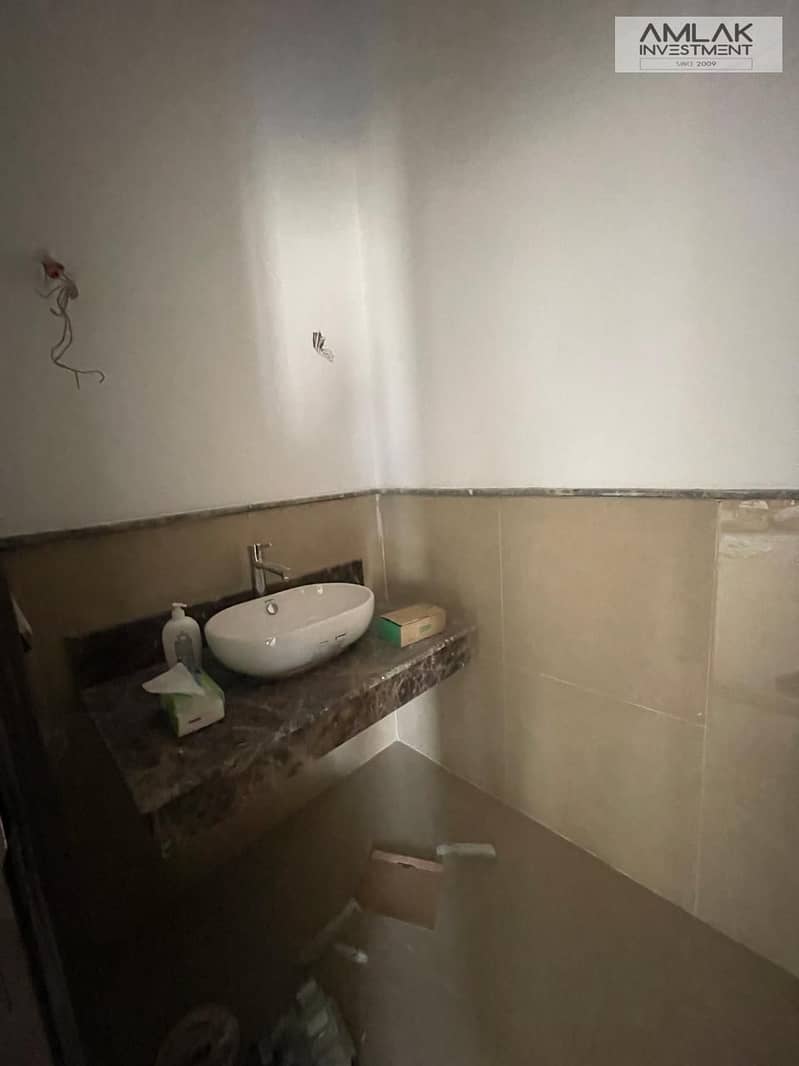 7 c5912429-c42d-4dd8-bcd9-fe43646d8958. jpeg