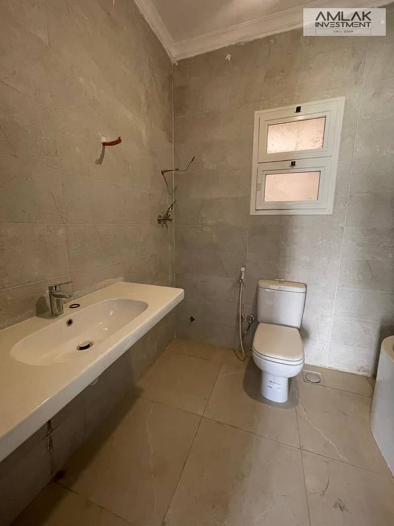 9 feebc870-5969-48d1-adf0-fa42aa34ecfc. jpeg