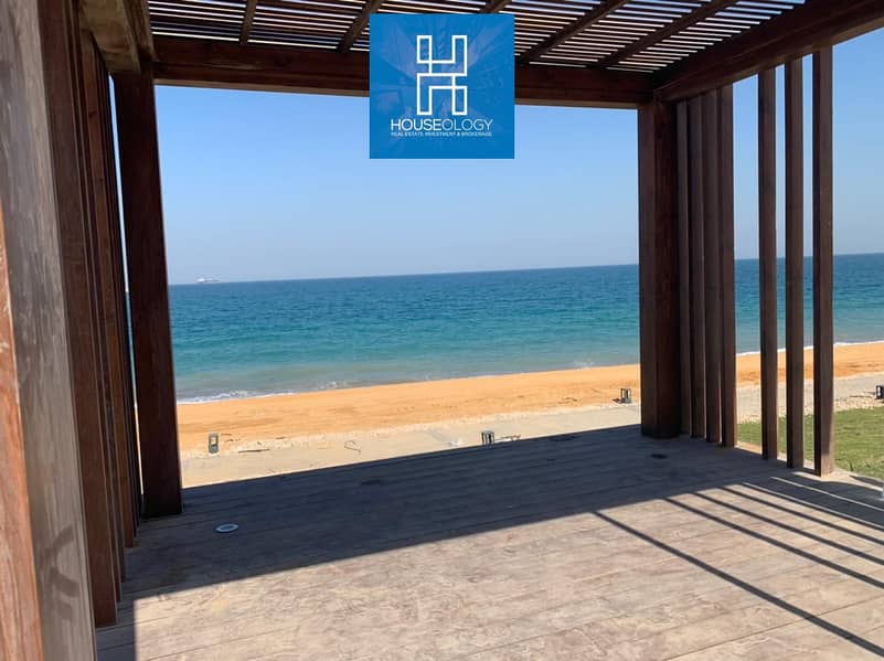 8 WhatsApp Image 2025-11-13 at 15.07. 55 (1). jpeg