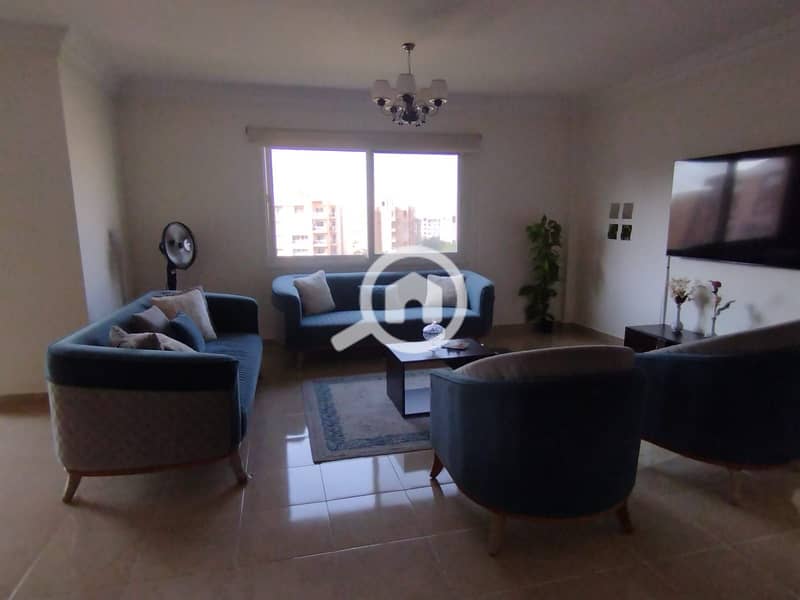 2 f7b777cb-b7cd-41cf-a19a-11988f867f13. jpg