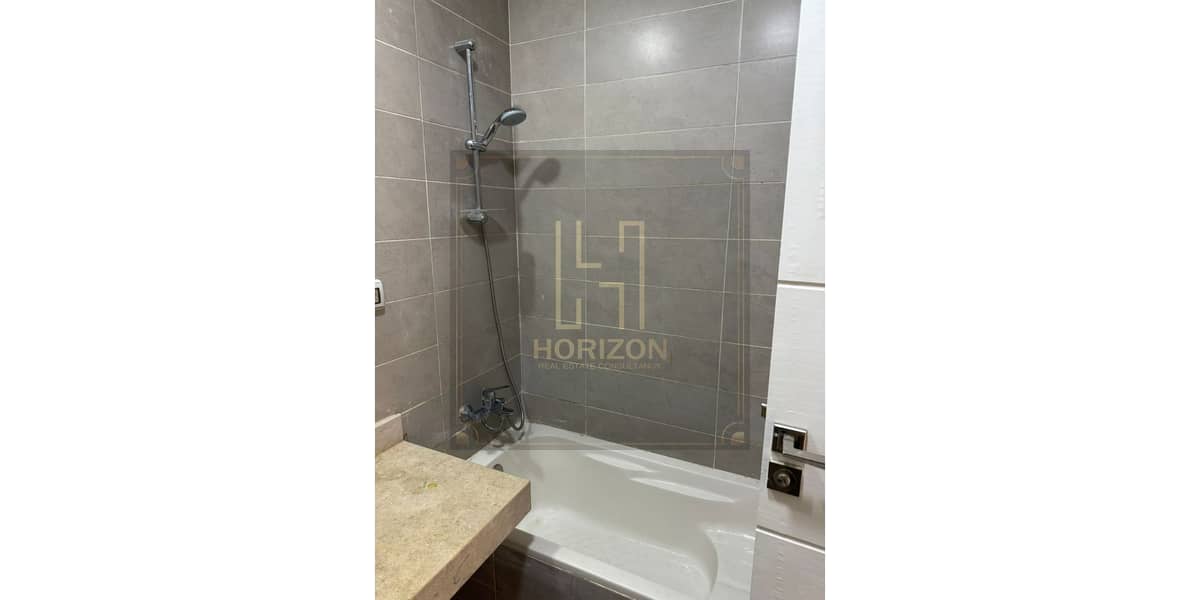 5 WhatsApp Image 2025-10-21 at 6.15. 17 PM (1). jpg