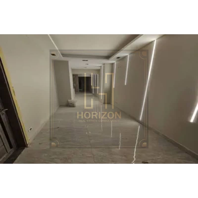 10 8143783-a3116o. jpg