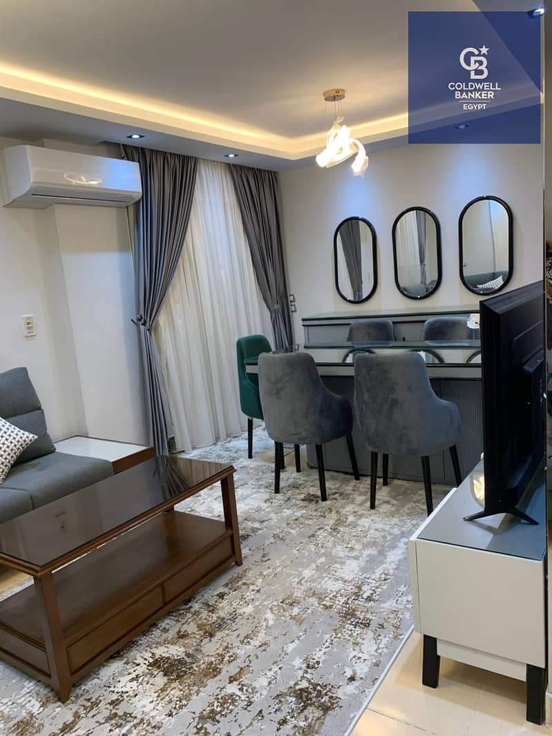 3 ee053a46-c95e-4e6d-a5ce-453e7c8a25d9. jpeg