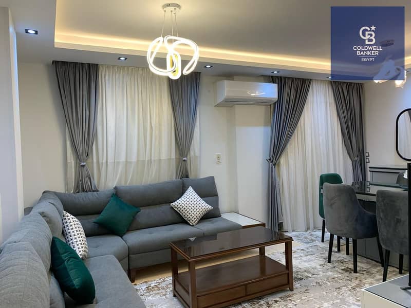 4 aab5e3e8-0446-4e43-8f79-c11e60dcb5e6. jpeg