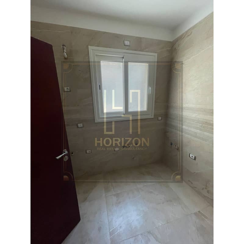 10 WhatsApp Image 2025-11-13 at 4.59. 13 PM (4). jpg