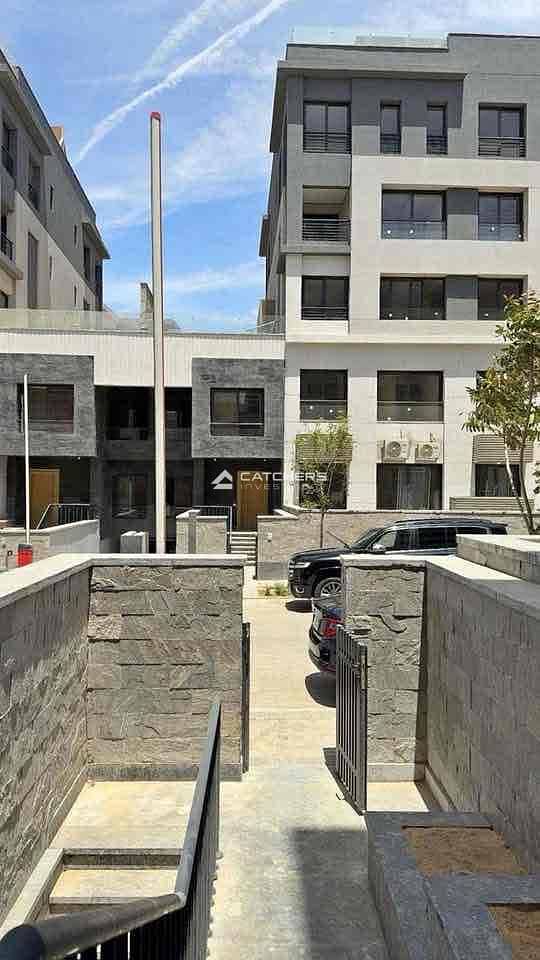 2 64d4a6c6-34ee-4548-85dc-30758b8941d4. jpg