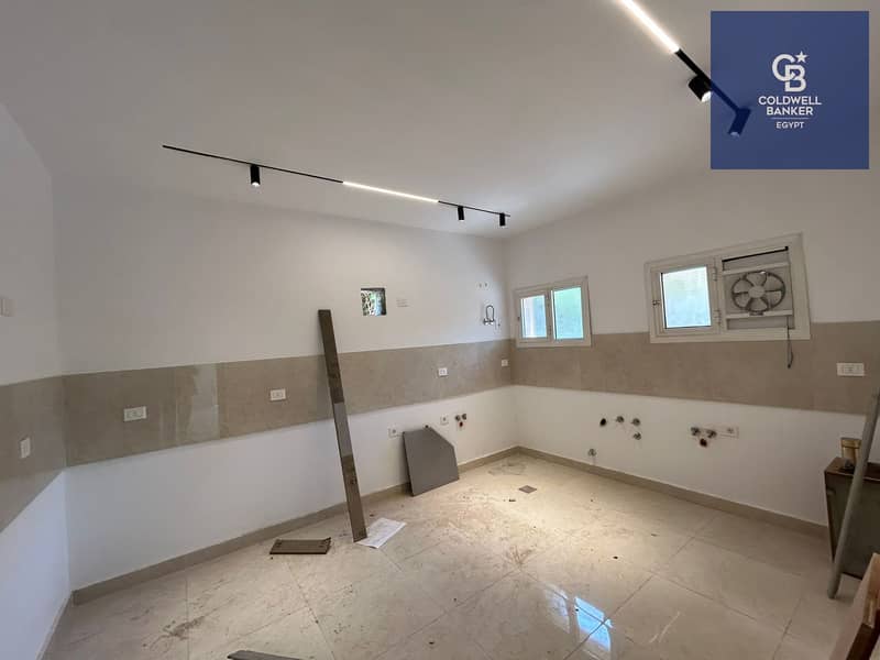 4 41b81548-905c-4b53-bc6a-03b8b347bfa3. jpeg