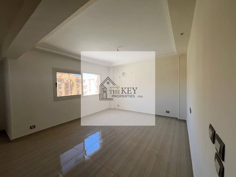 4 WhatsApp Image 2025-11-12 at 5.37. 44 PM (1). jpeg