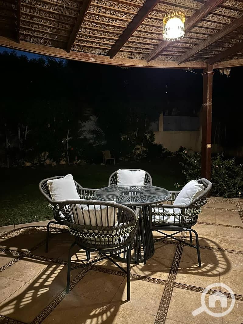 14 e1dd1077-d1f5-4cc0-8dd9-217f353f85e3. jpeg