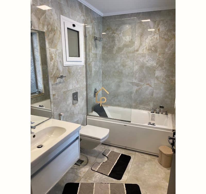 10 WhatsApp Image 2025-10-09 at 1.41. 23 PM (3). jpg